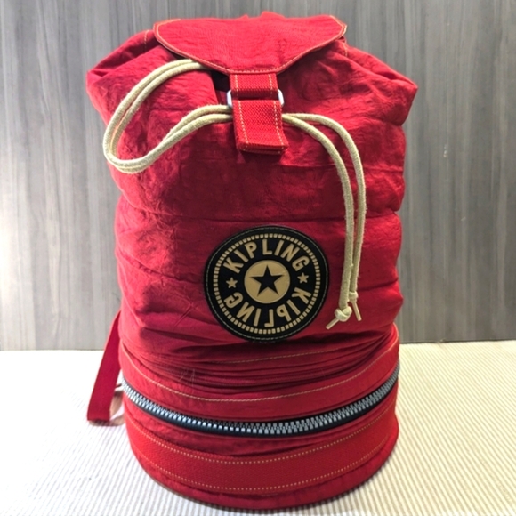 Kipling Other - Kipling Convertible Rucksack and Camera Bag